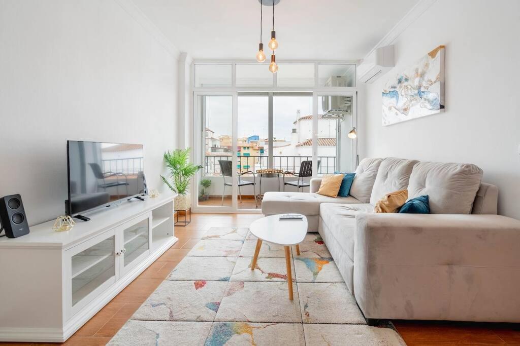Great Centre, Walk To Beach! Rdr421